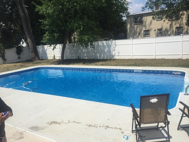 Photo - 329 Yorke Ave