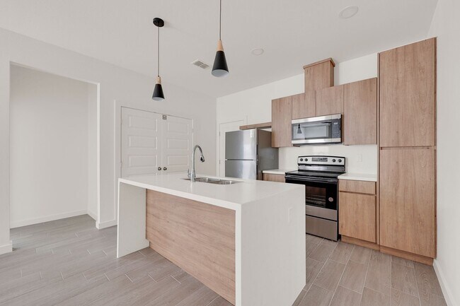 1502 W Platinum Dr Unit 1502 #4