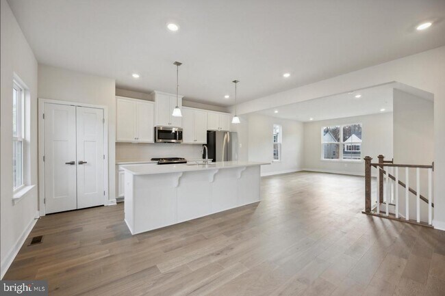 Photo - 223 Avalon Dr