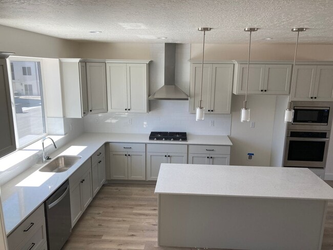 Photo - Townhome with Rooftop Balcony in Prime American Fork Location