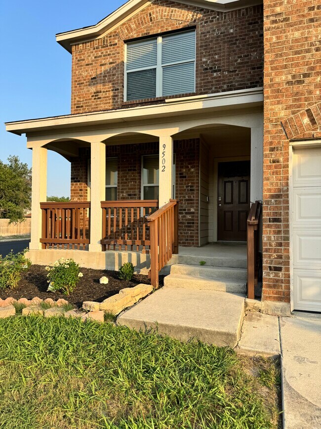 Front Entry - 9502 Sage Terrace