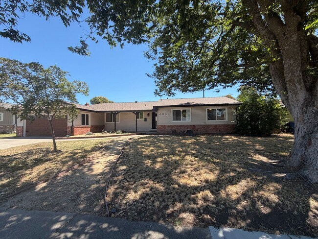 Photo - 3 Bedroom | 2 Bathroom | Single family home in Golf Course Terrace