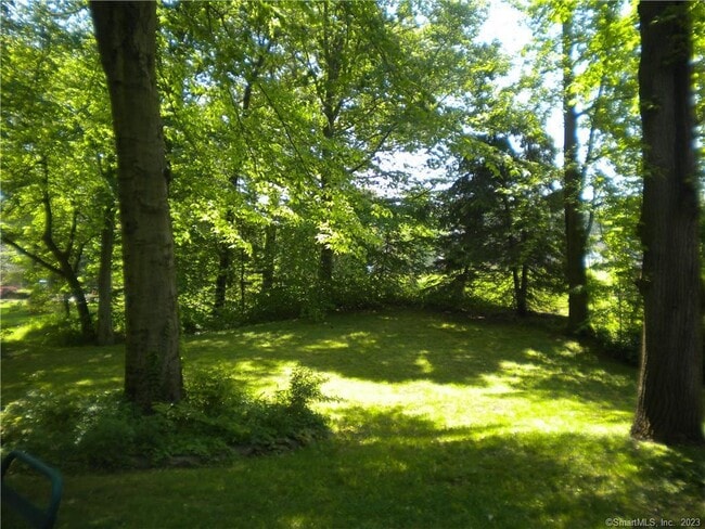 Photo - 212 E Rutland Rd