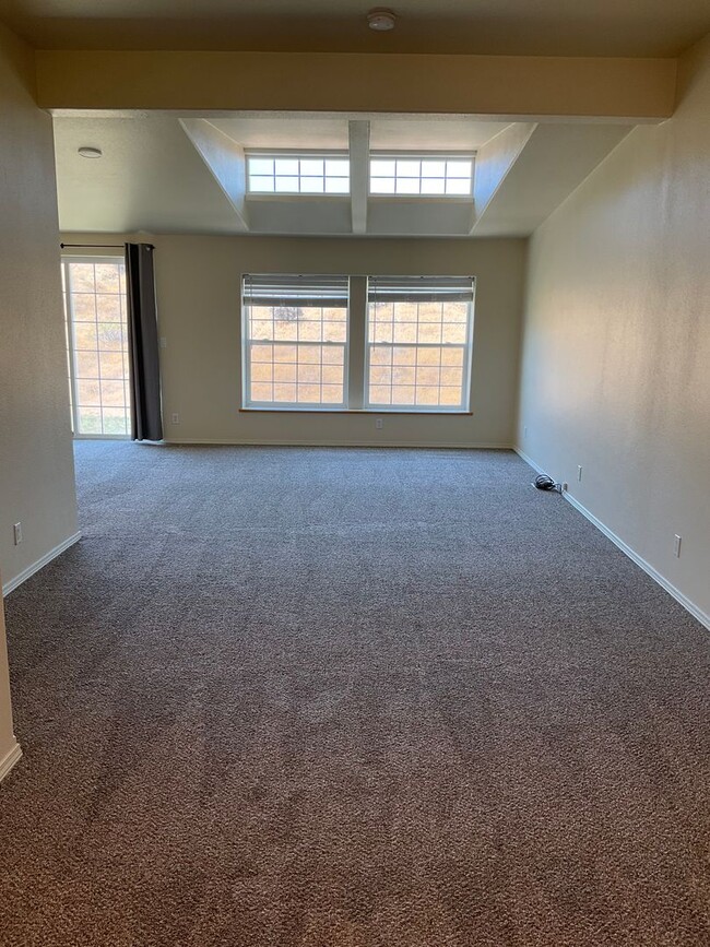 Photo - 4 Bed 3 Bath Home with Expansive Country V...