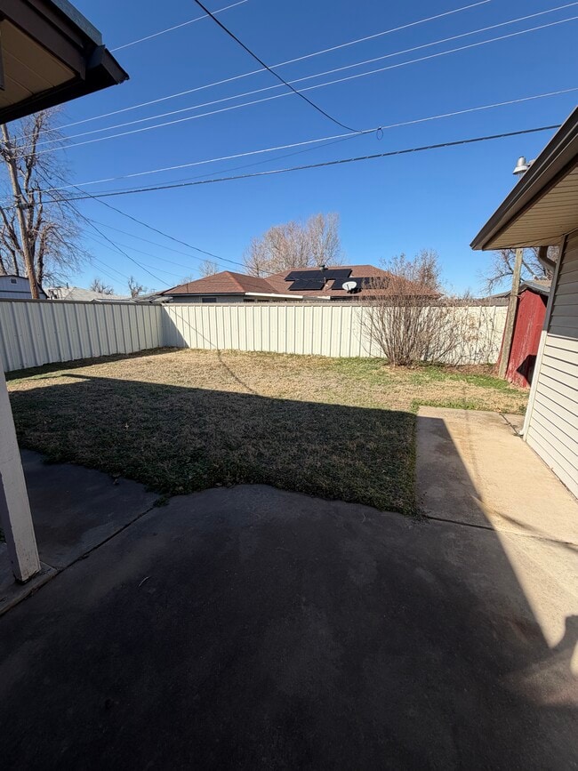 Photo - 7521 NW 28th St