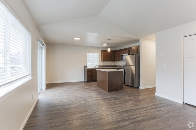 Photo - Dawson Village Apartments