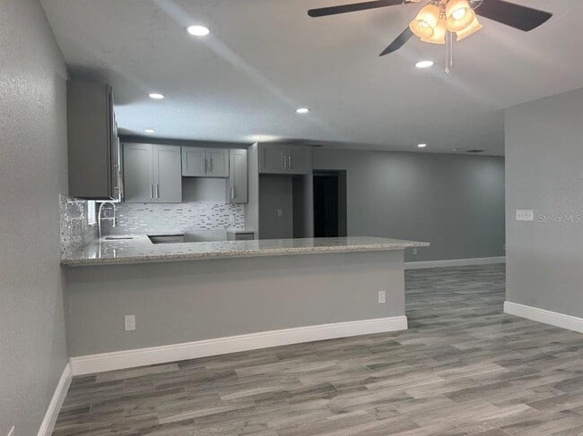 Photo - 1916 Verano Dr