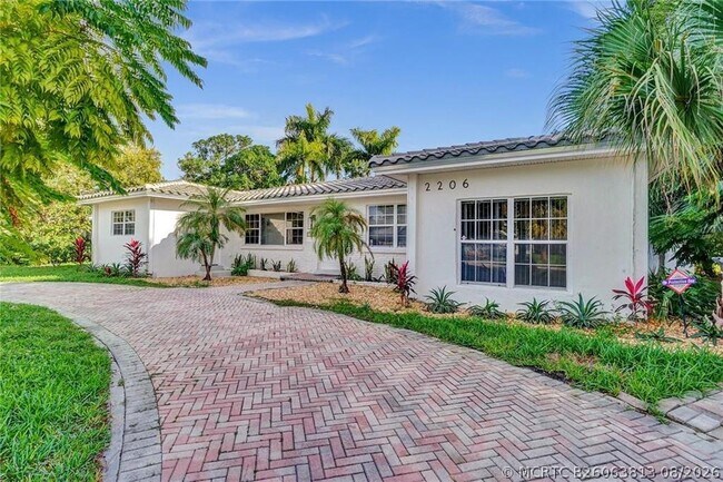 Photo - 2206 SE 14th St