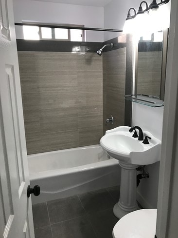 Photo - 10214 Darby Ave Unidad 1