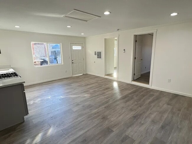 Photo - 1410 Sanborn Ave