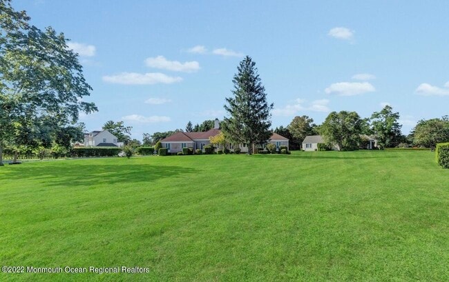Photo - 60 Larchwood Ave