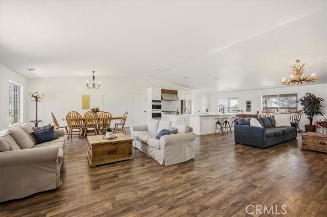 Photo - 8325 Beaver Ave