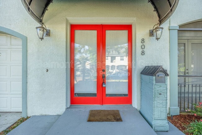 Photo - 808 Shine Ave