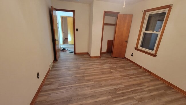 Photo - 805 E Boston Ave