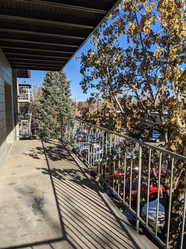 Sandalwood Apartments