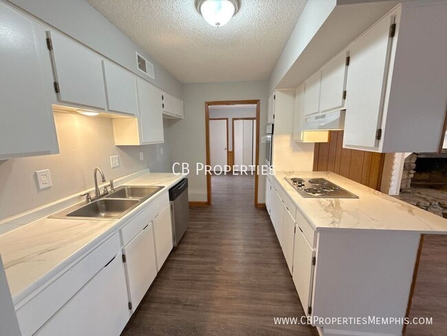 Photo - 5315 Yale Rd