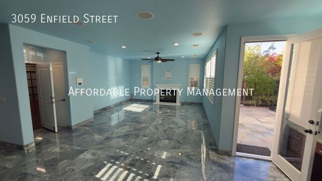 Photo - 3059 Enfield St