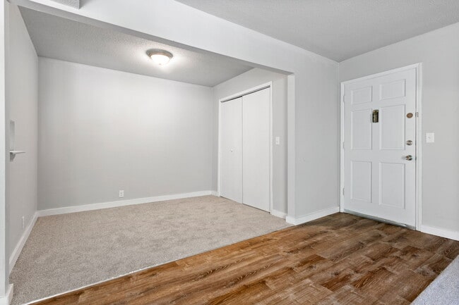 Photo - Woodland Apartments