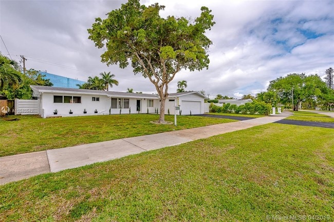 Photo - 3842 N Circle Dr