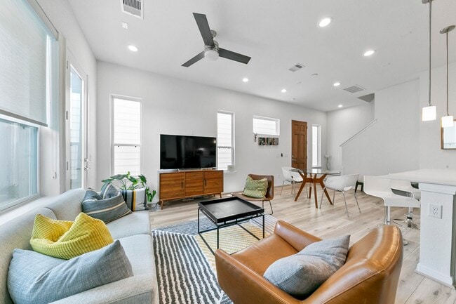 Photo - 1524 Ojeman Rd