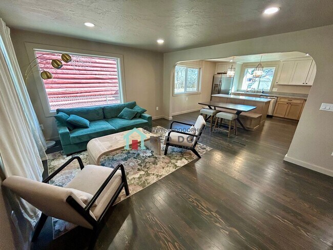 Photo - Spacious 5 bedroom, 3 bathroom single-family home.