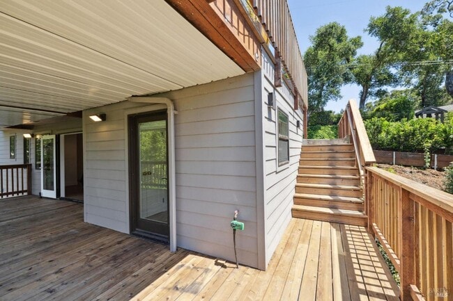 Photo - Newly Renovated Ross Four Bedroom & Three Bathroom Home on 1/2 acre with AC and Views