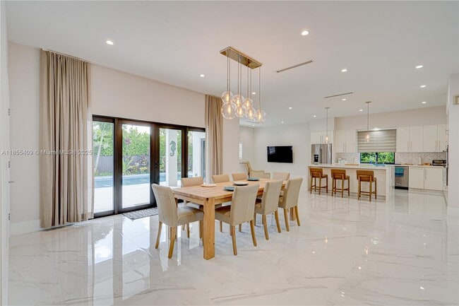 Photo - 2521 SW 105th Ave