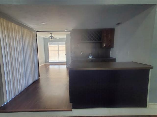 Photo - 7118 Blackwillow Ln