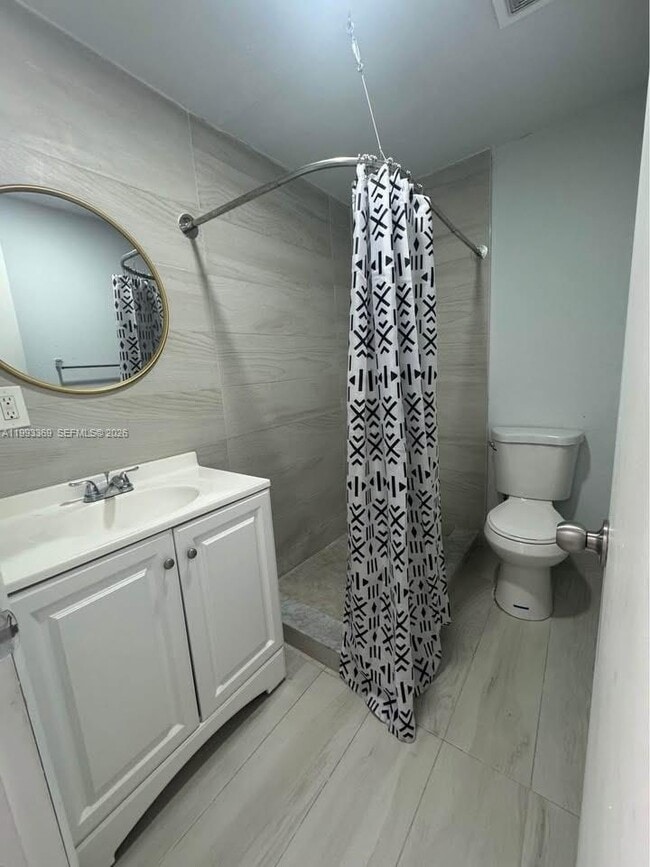 Photo - 7620 SW 21st St Unidad 2