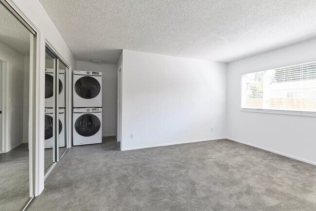 Photo - 4120 Baldwin Ave