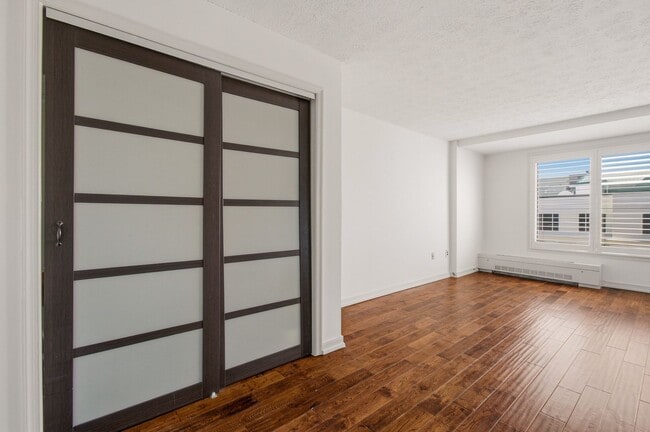 Photo - 1440 N Street NW