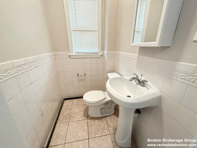 Photo - 23 Maryland St Unit #3