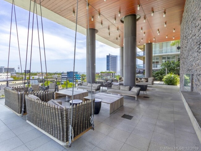 Photo - 3470 E Coast Ave Unidad PH203