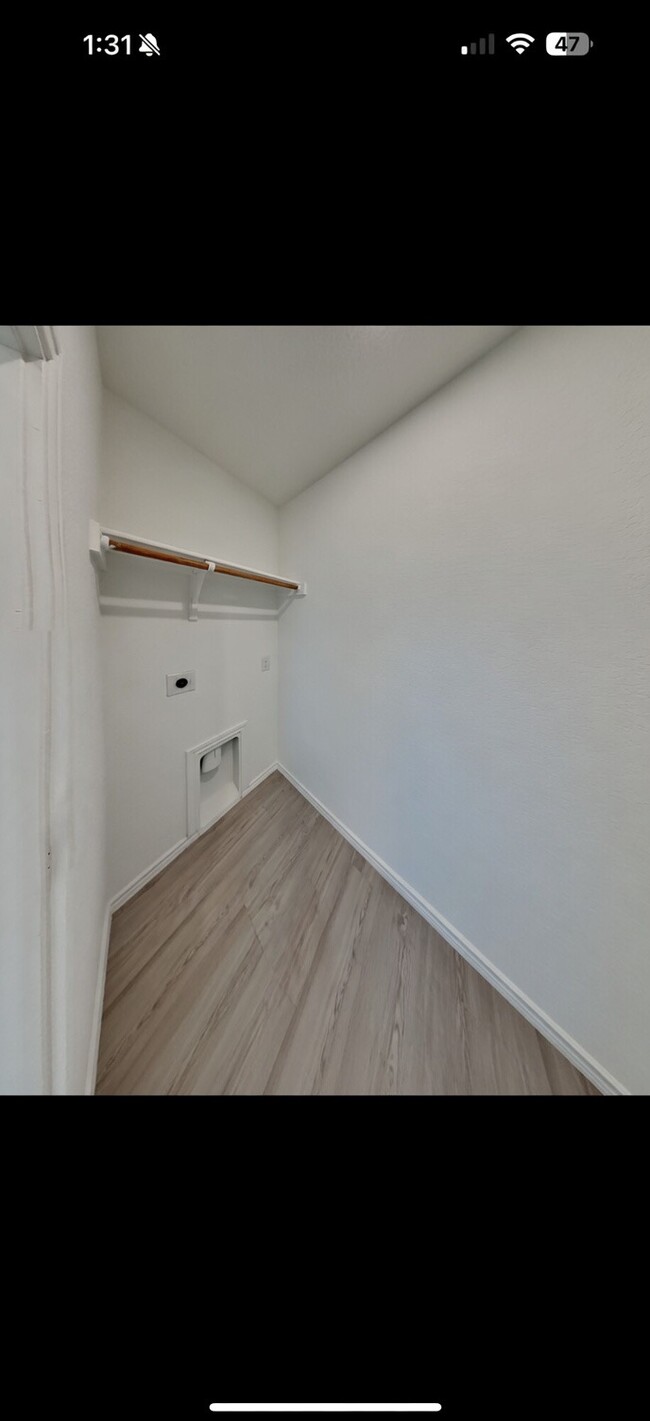 Photo - 10042 Kersey Ml