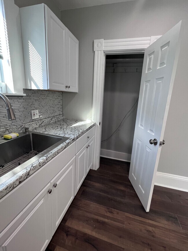 Photo - 283 E High St Unit 2