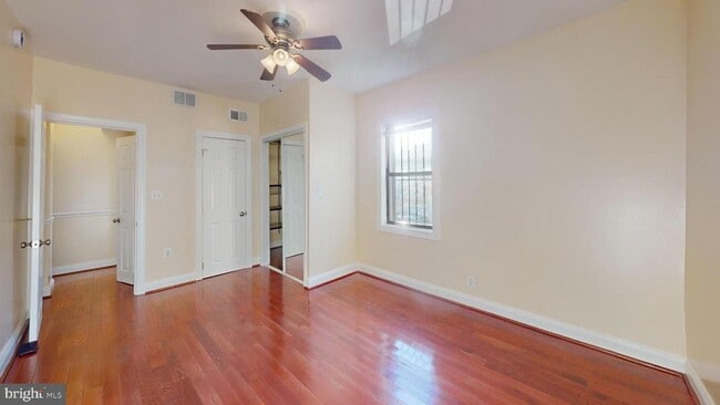 Photo - 315 Evarts St NE Unit T6