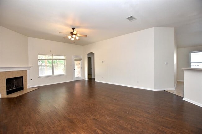 Photo - 4110 Meadow Bluff Way