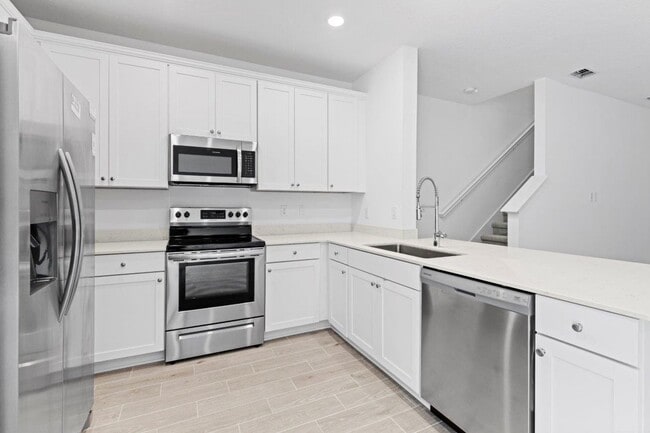 Photo - Newer Townhome - Tara West End