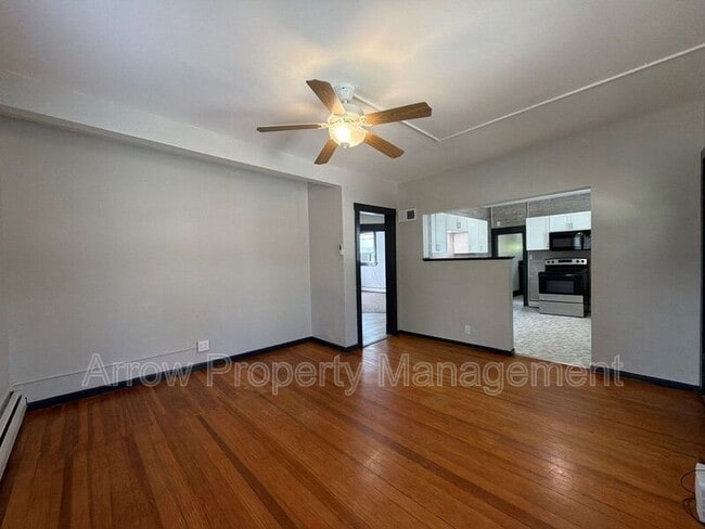Photo - 4602 St Paul Ave Unit 3