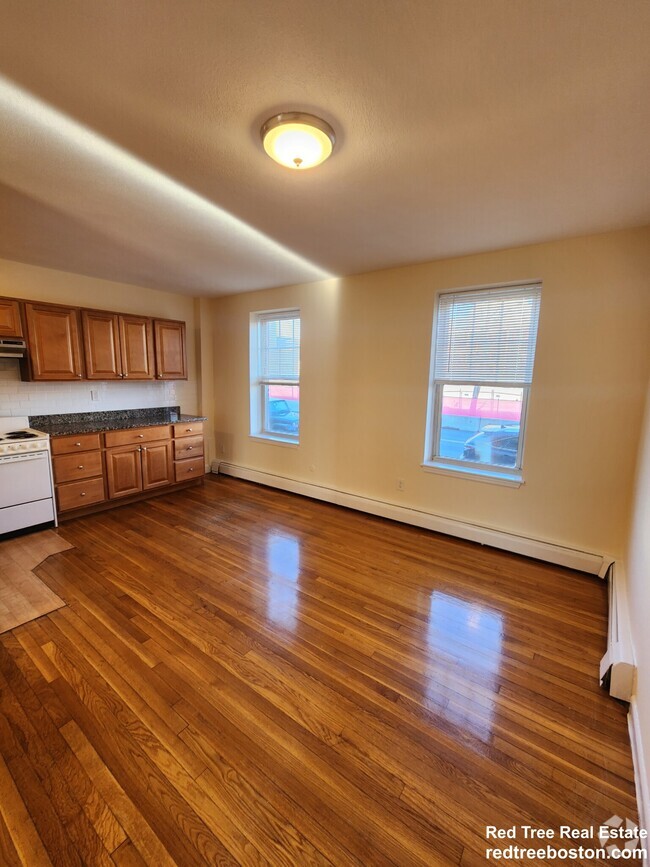 Building Photo - 168 North Beacon St Unit 1 Rental