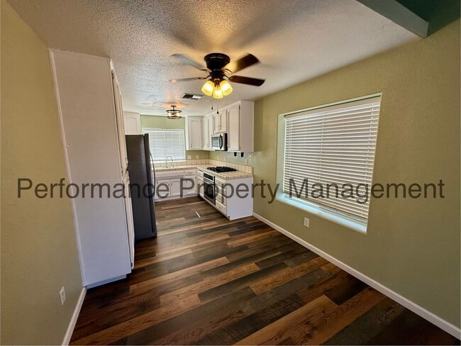 Photo - Updated 3 Bed/2 Bath Taft Home w/ Pool, Solar & $0 Deposit Option