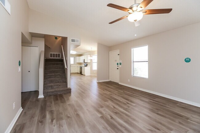 Photo - 4527 E Hampton Ave