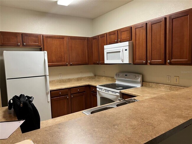 Photo - 3177 Feltrim Pl Unit 203