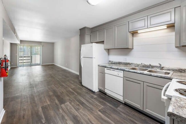 Photo - Mayfield Place