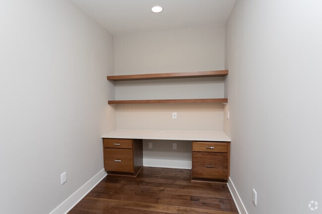 2BR, 2.5BA, - 1,617SF