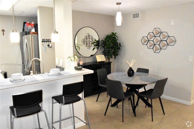 Building Photo - 3586 N University Dr Unit 46 Rental