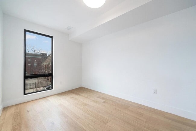 Photo - 10 Brinkerhoff St Unit 201