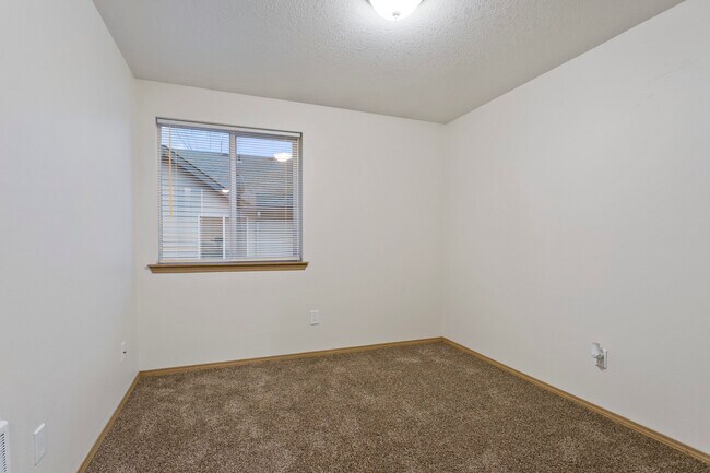 Photo - JONATHAN'S PLACE