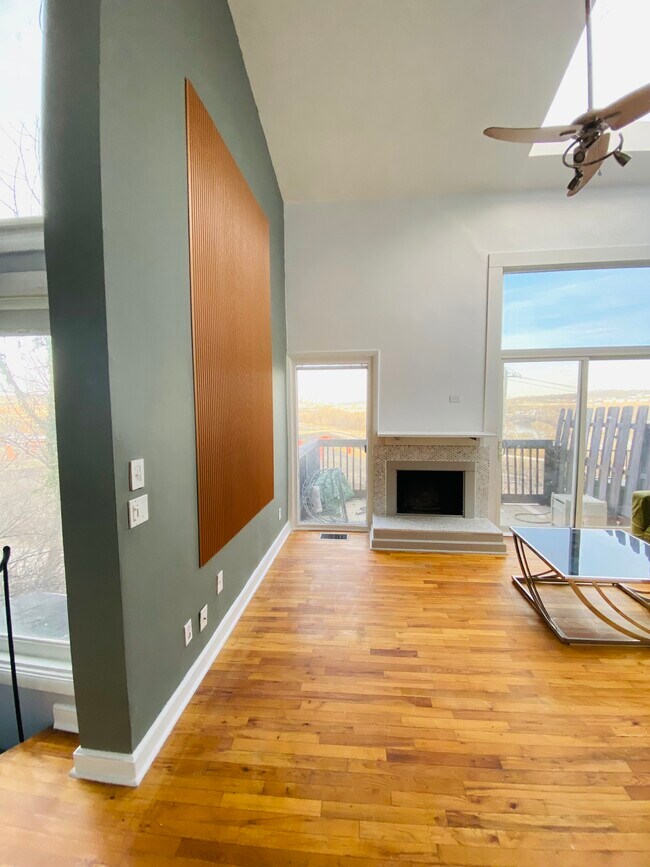 Photo - 2311 Maryland Ave Unidad C