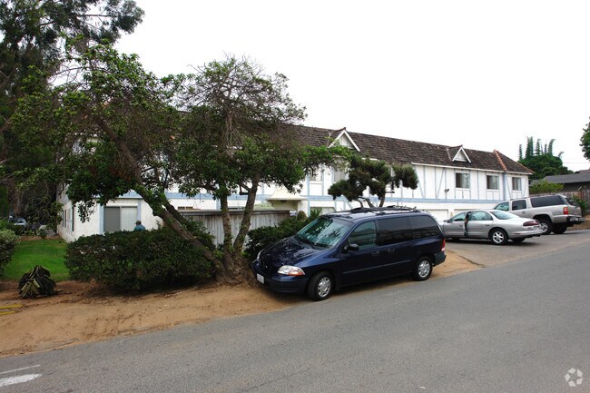 Photo - Leucadia Shores Apartments